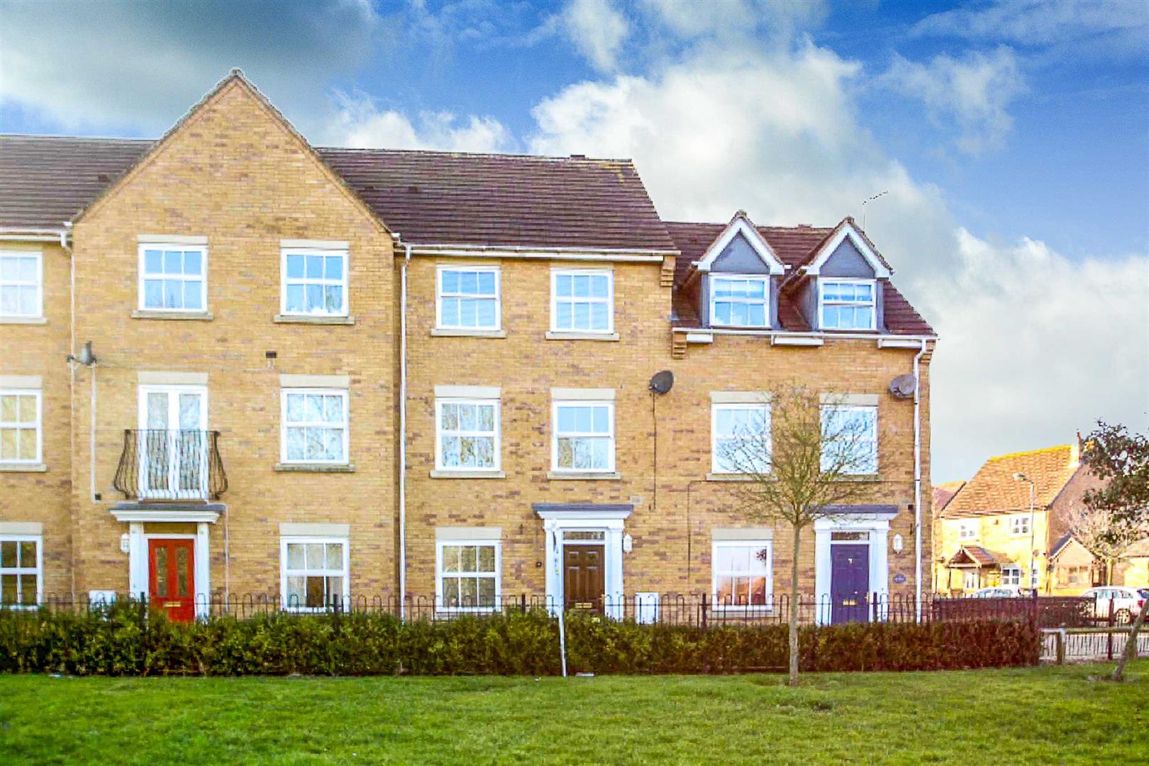 Fripp Gardens, Grange Farm, Milton Keynes